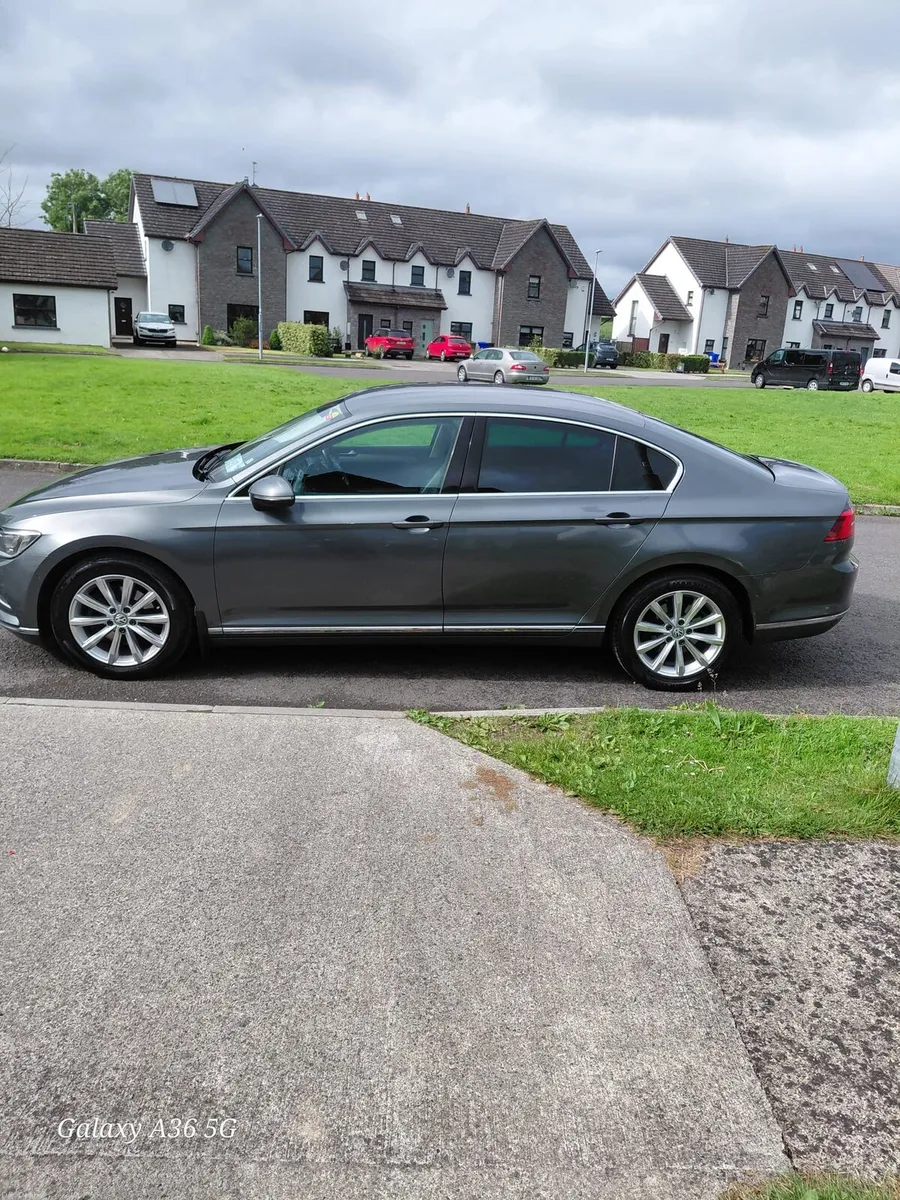 Volkswagen Passat Highline 2.0 TDI 150HP 4 DR - Image 1