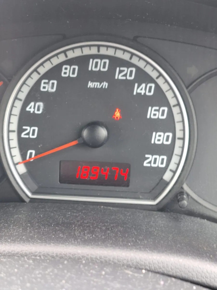 Suzuki swift Manual 1.3 - Image 2