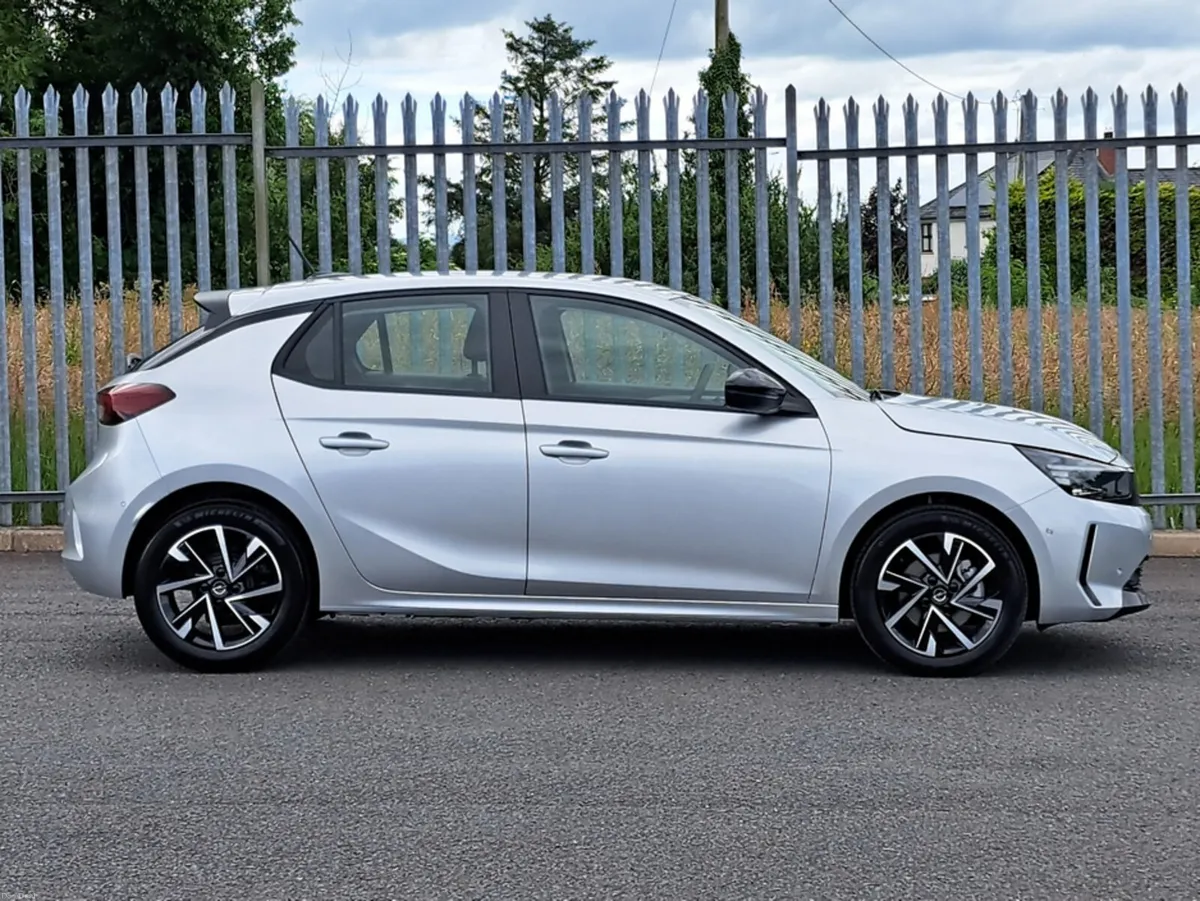 Opel Corsa ELEGANCE 1.2TURBO 100BHP **5 YEARS WARR - Image 4