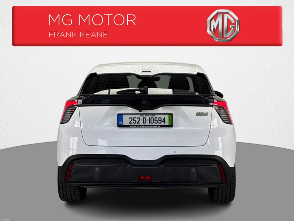MG MG4 STANDARD RANGE EXCITE 49KW**19 INCH BLACK A - Image 4