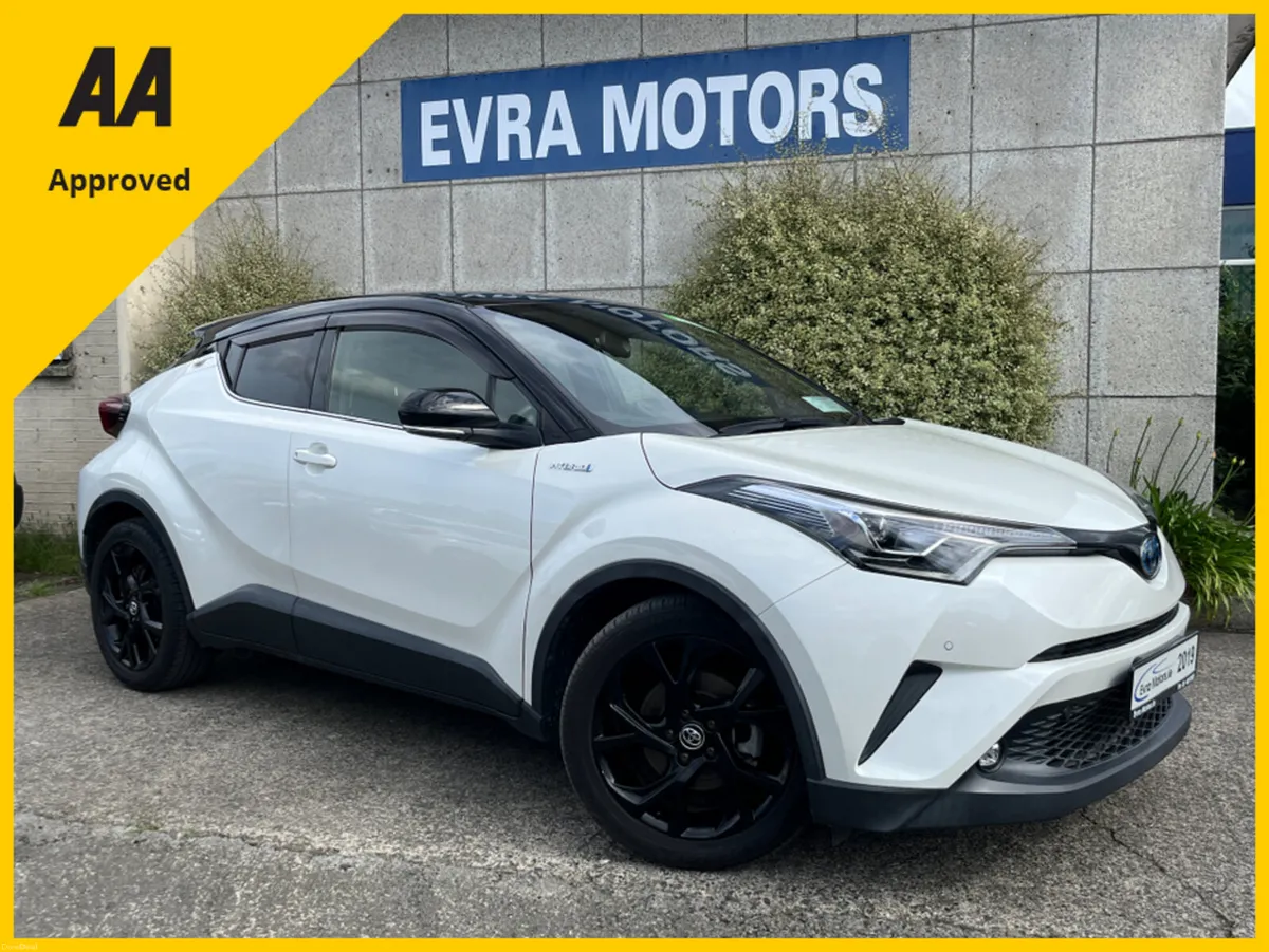 Toyota C-HR SOL NERO AUTOMATIC HYBRID 1.8 PETROL / - Image 1