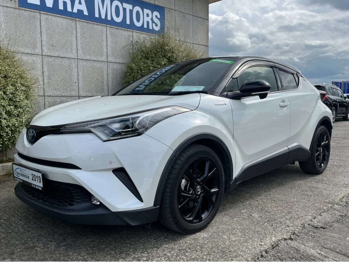 Toyota C-HR SOL NERO AUTOMATIC HYBRID 1.8 PETROL / - Image 5