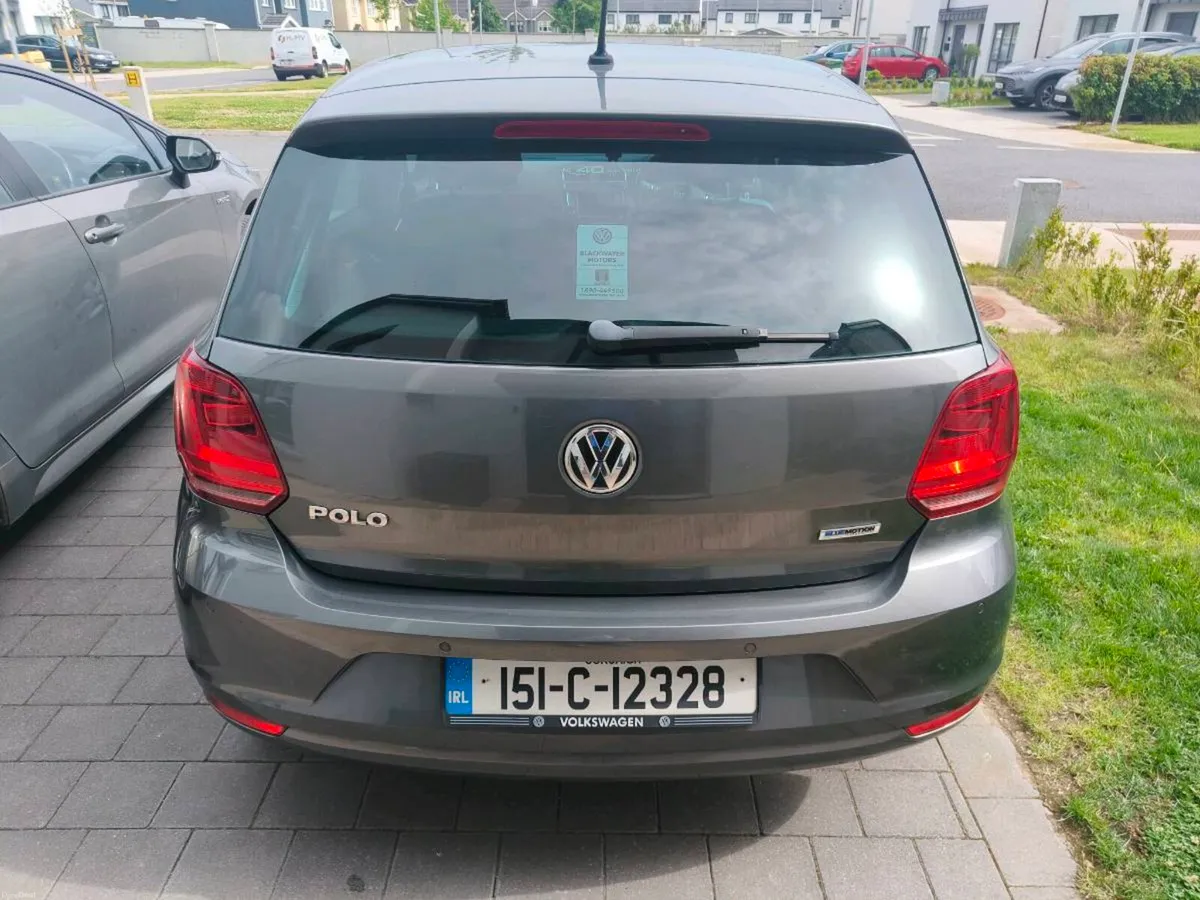 VW Polo (151) Comfortline 1.0Lmanual5 speed 5 doo - Image 4