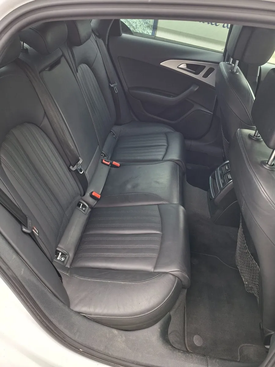 Audi A6 2014 - Image 2