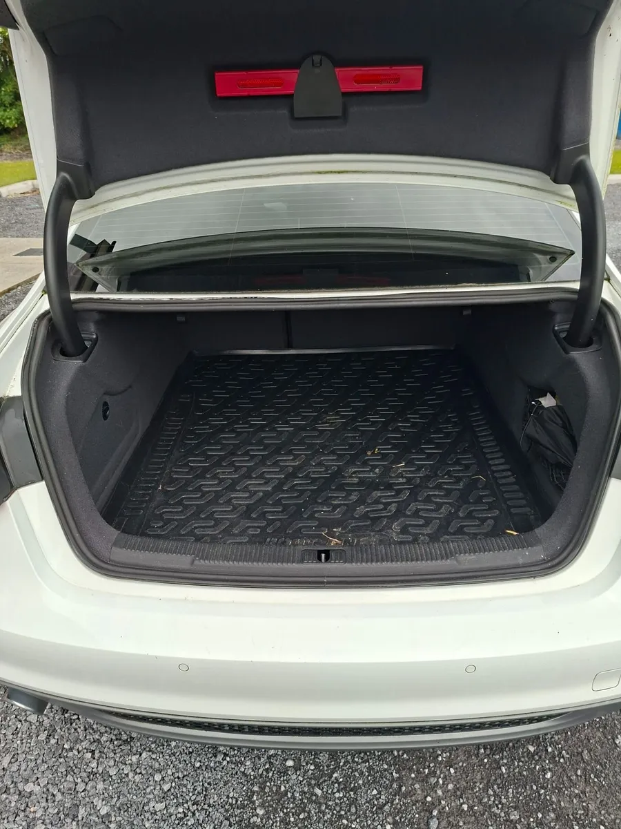 Audi A6 2014 - Image 4