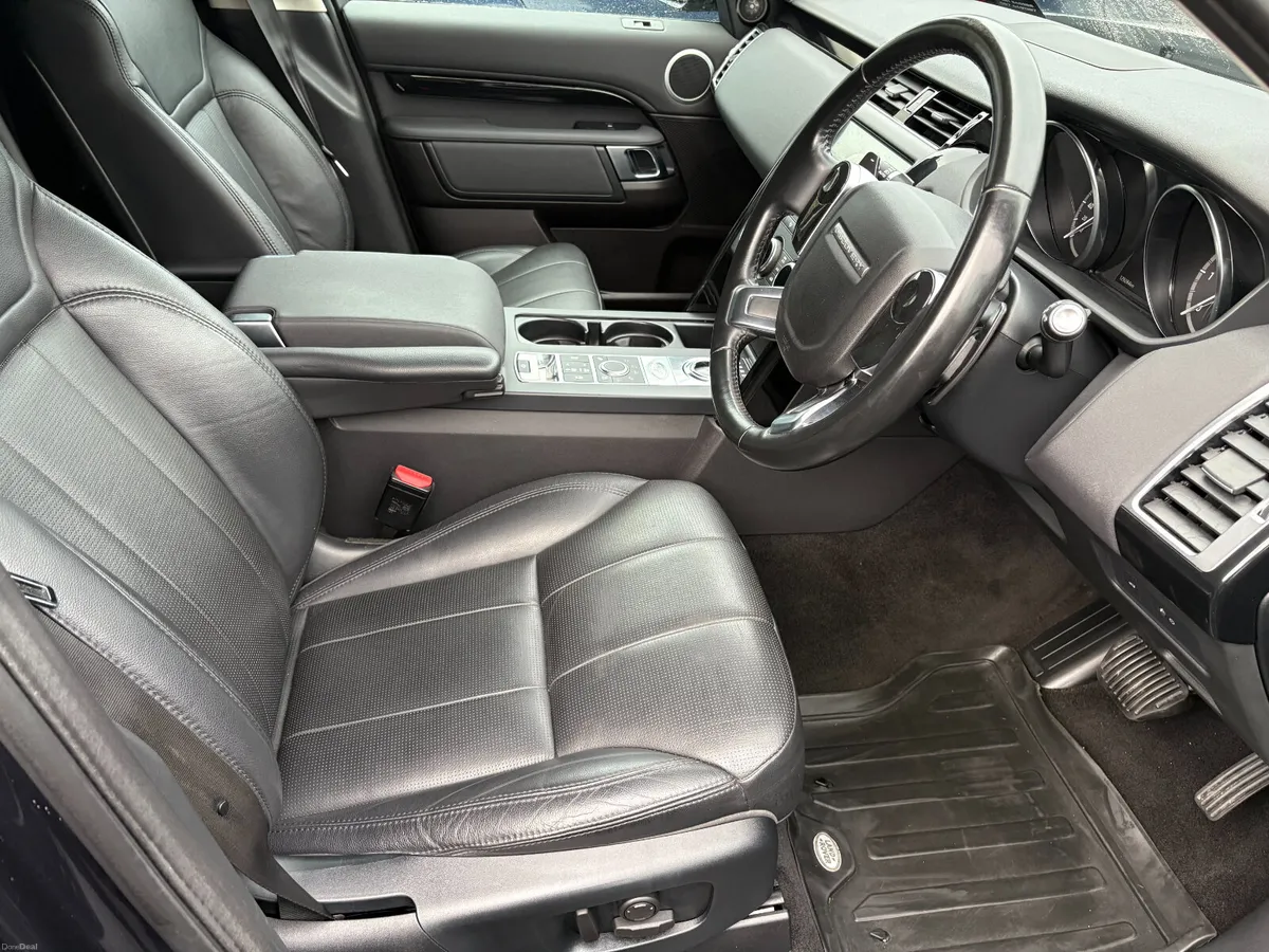 192 Land Rover Discovery 3.0 SDV6 SE 306PS Comm - Image 5