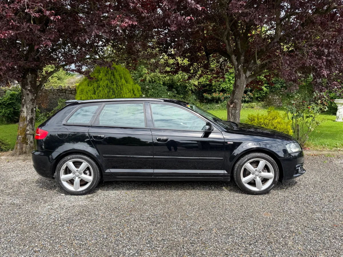 Audi A3 S Line Apple-Android Car play - Image 3