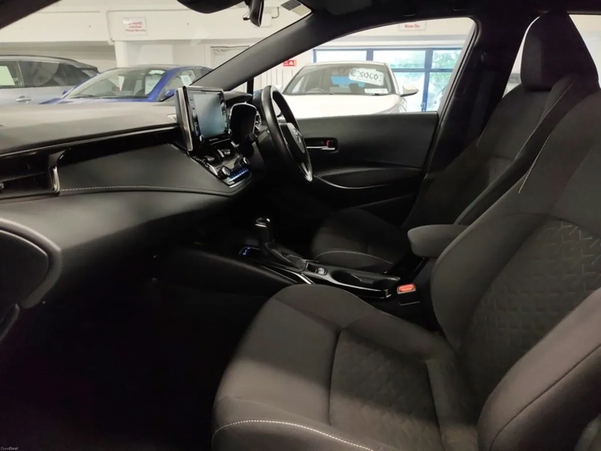 Toyota Corolla HYBRID LUNA H/B - Image 6