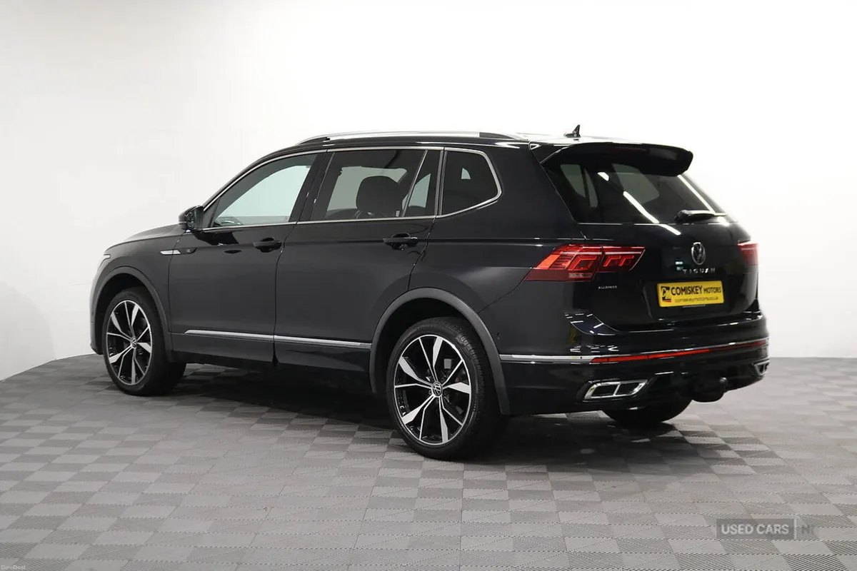 Volkswagen Tiguan Allspace TDI R-Line - Image 4