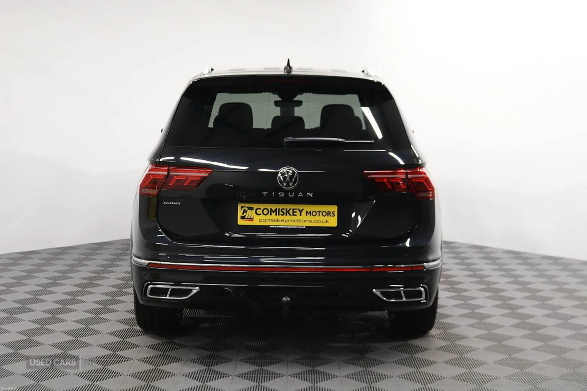 Volkswagen Tiguan Allspace TDI R-Line - Image 5