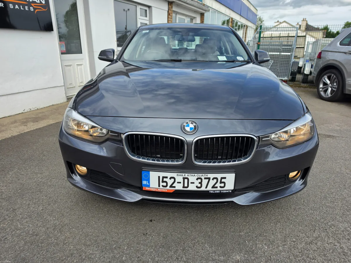 2015 BMW 318D SE Manual - Image 4