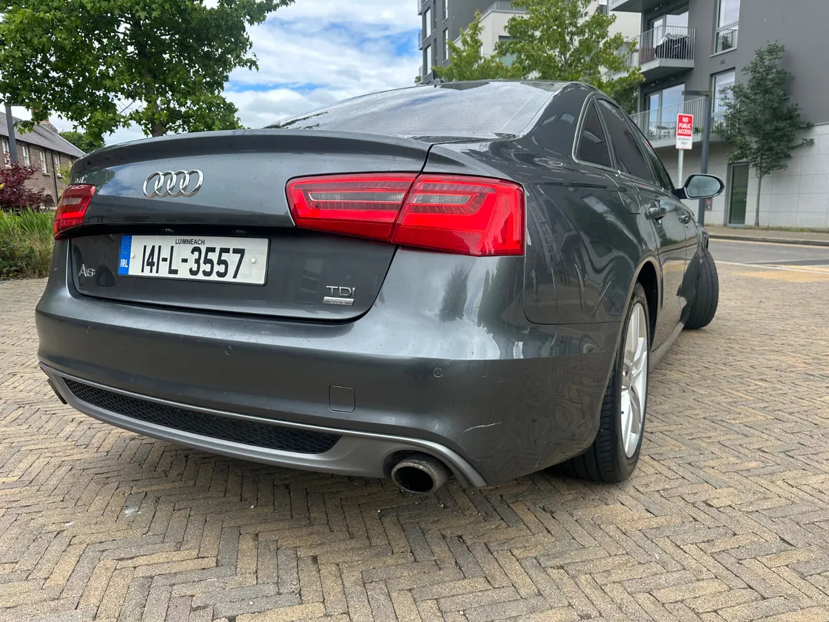 Audi A6 S-Line Ultra 2.0tdi - Image 4