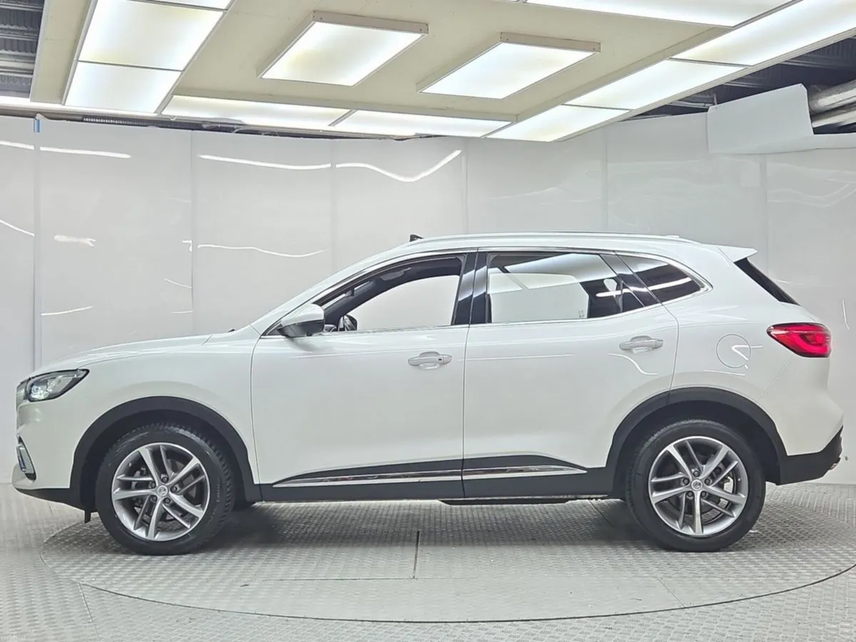 MG HS Exclusive PHEV *Sun roof* - Image 5