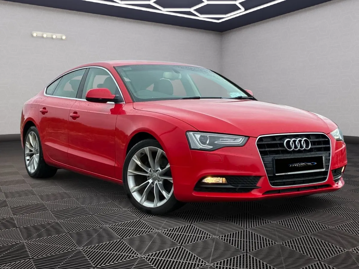 AUDI A5 SPORTBACK 2.0 TDI 150 SE - Image 1