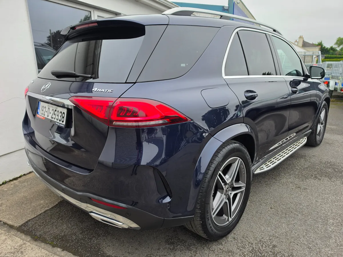 2019 Mercedes-Benz GLE300D AMG Line Premium 7Seat - Image 3