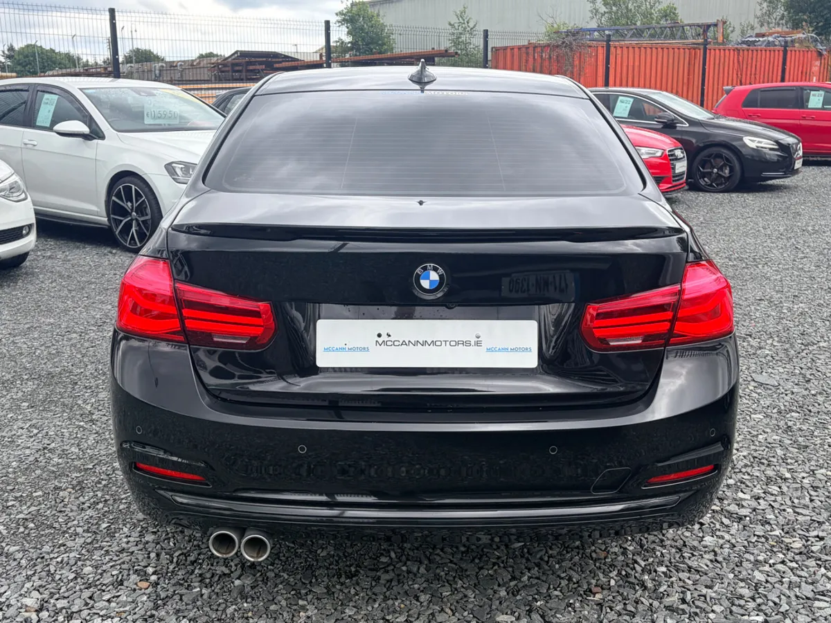 2017 BMW 320D LUXURY AUTO FULLY LOADED WITH EXTRAS - Image 4