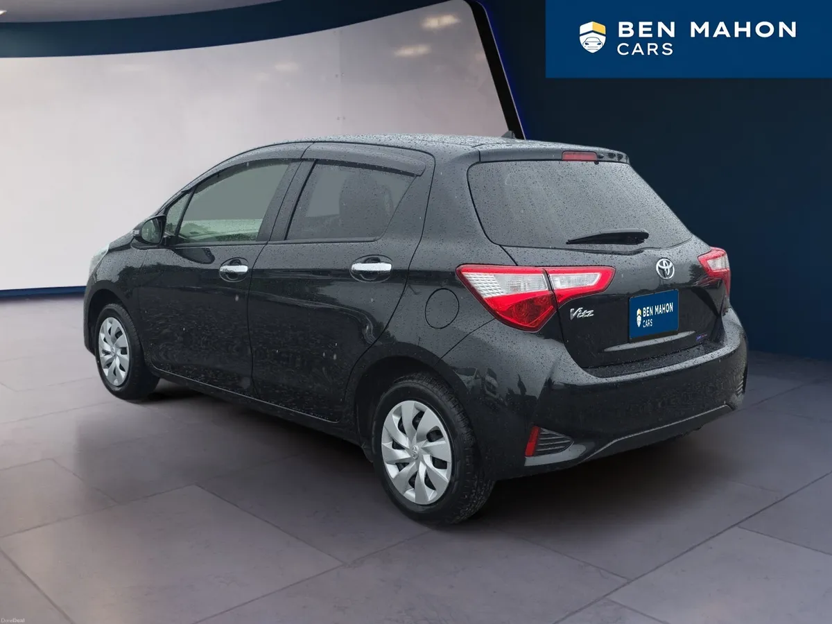 Toyota Yaris Vitz Automatic - Image 3