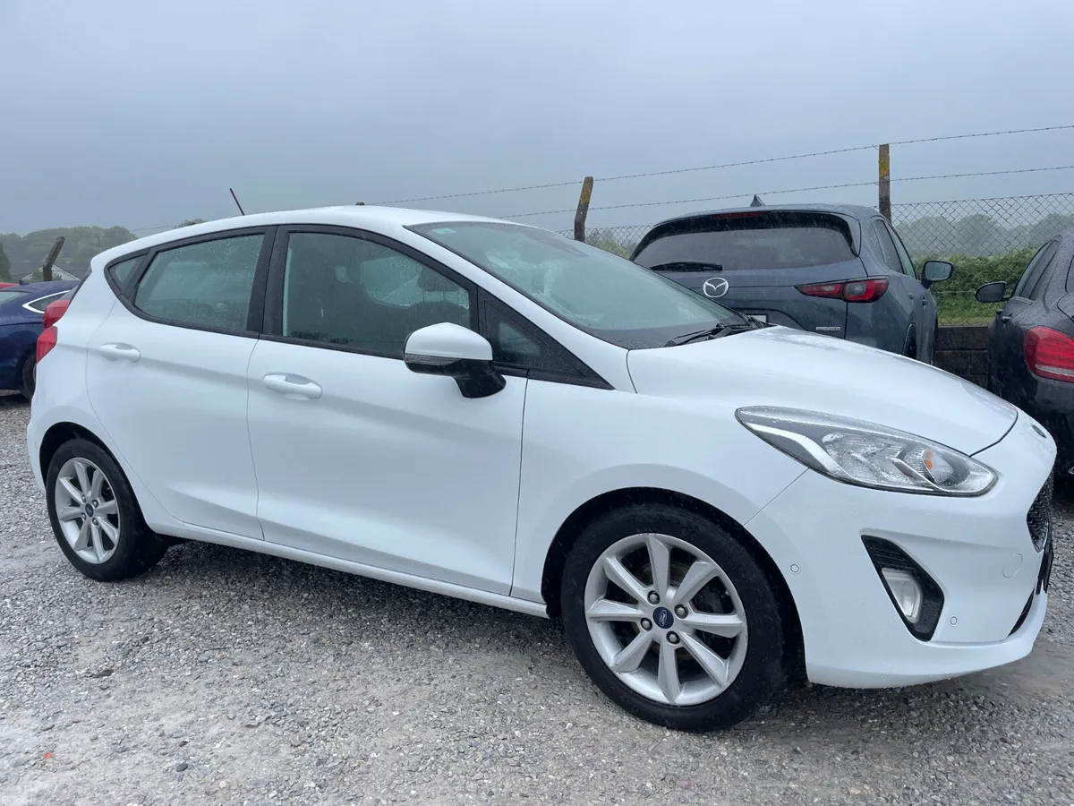 Ford Fiesta 1.1 - Image 2