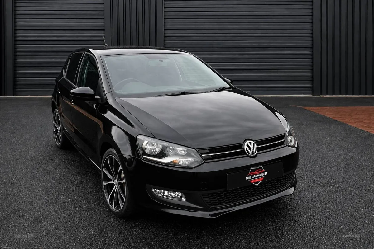 Volkswagen Polo 1.2 TSI Comfort Line Auto 5DR - Image 1