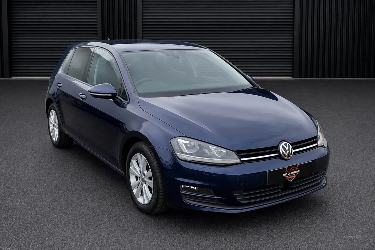 Volkswagen Golf 1.2 TSI Bluemotion Auto 5DR - Image 1