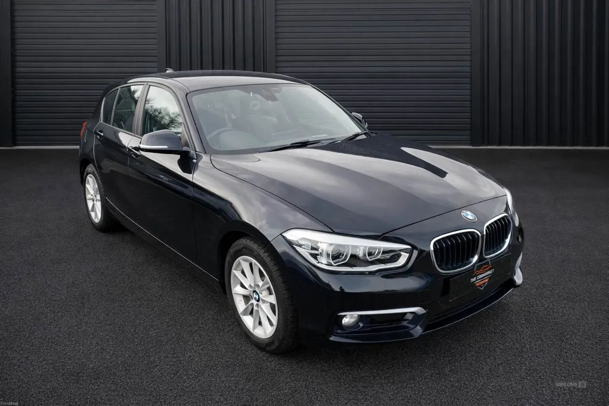BMW 1-Series 1.5 118i EfficientDynamics SE Auto 5D - Image 1