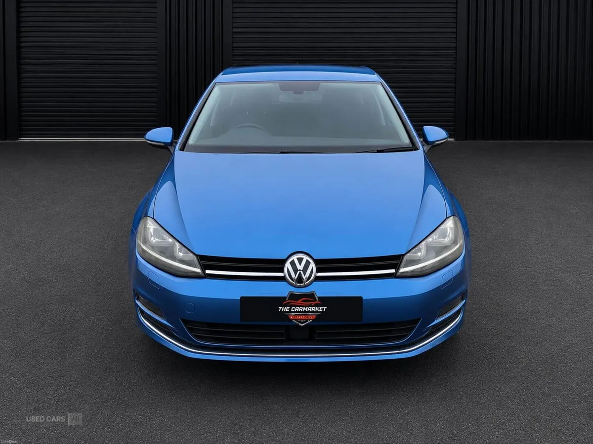 Volkswagen Golf 1.2 TSI Bluemotion Auto 5DR - Image 2