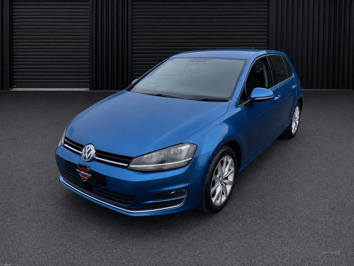 Volkswagen Golf 1.2 TSI Bluemotion Auto 5DR - Image 3