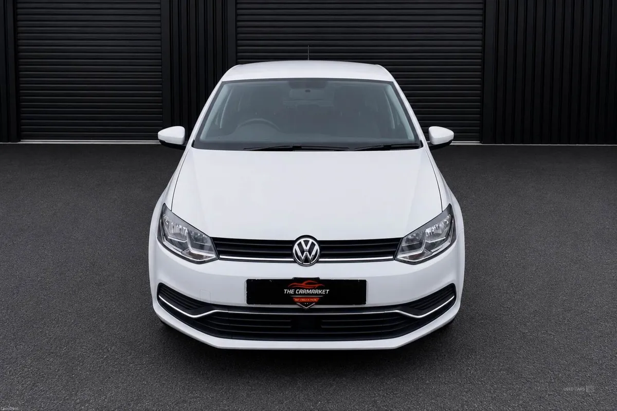 Volkswagen Polo 1.2 TSI Bluemotion Auto 5DR - Image 4
