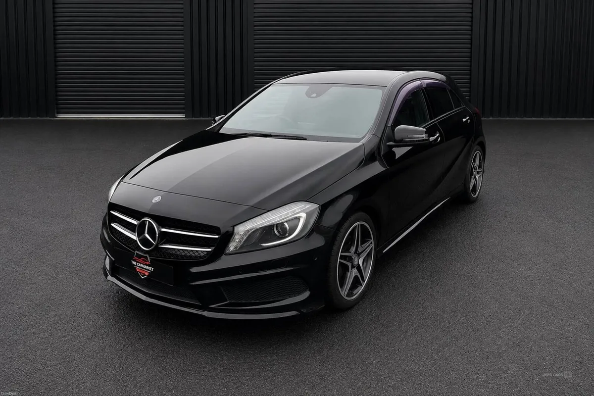 Mercedes-Benz A-Class 1.6 AMG Line 7G-DCT Euro 6 ( - Image 3