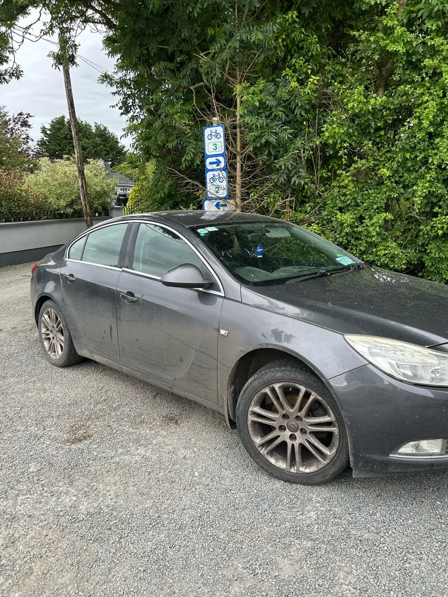 Opel Insignia **needs clutch** - Image 1
