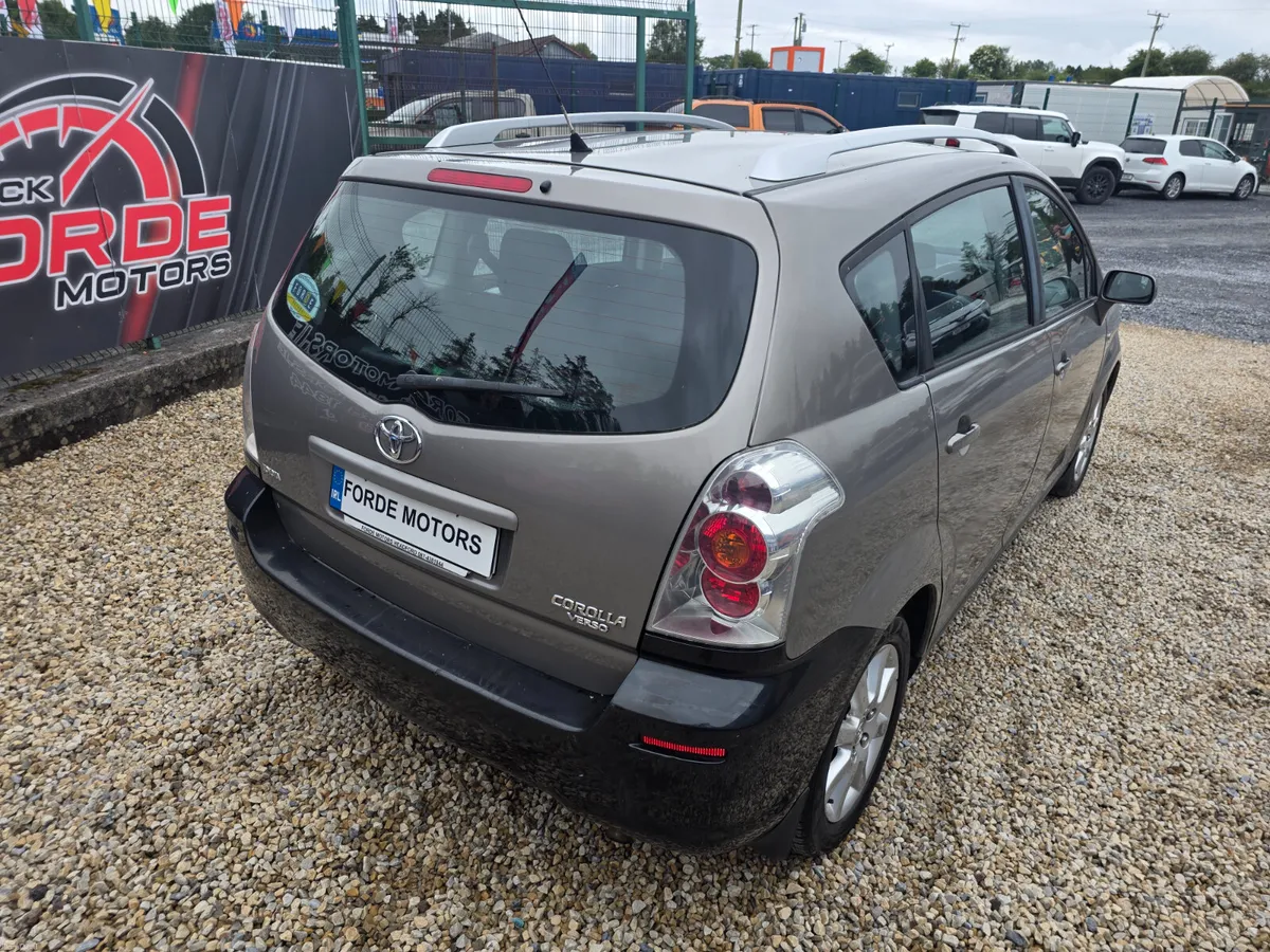 Toyota Corolla Verso 7 seater Low Km2007 - Image 4