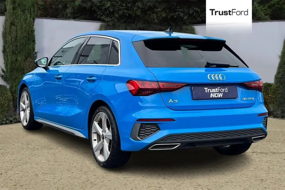Audi A3 S line - Image 2