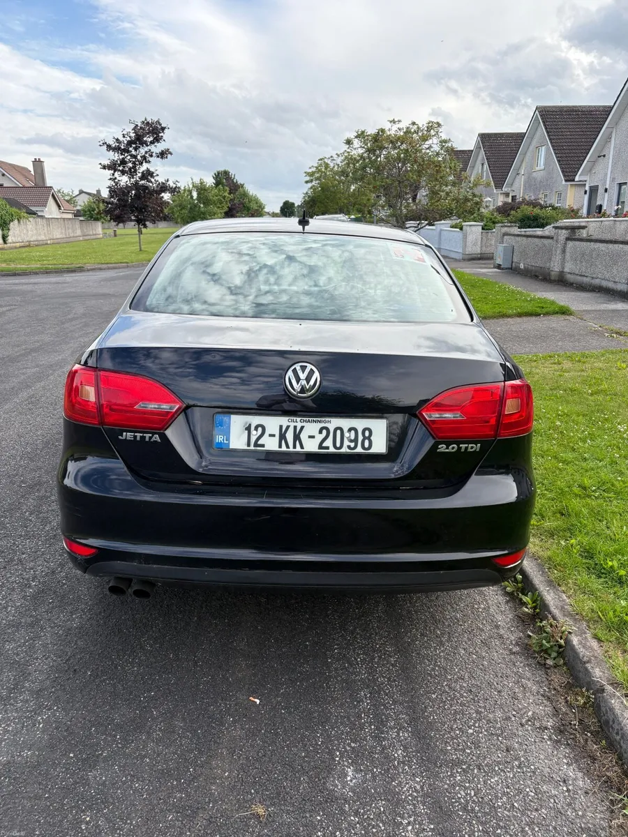 Volkswagen Jetta 2012 - Image 4