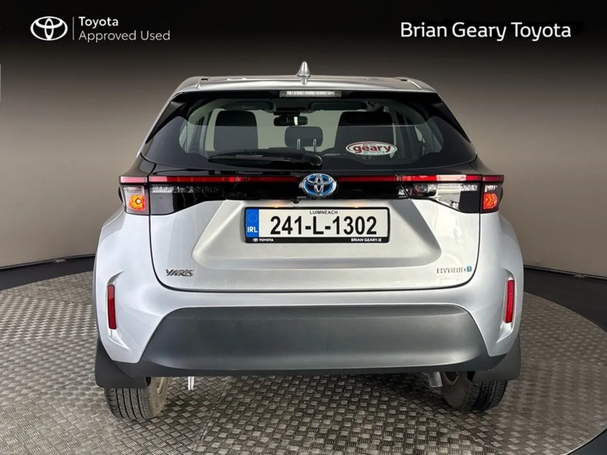 Toyota Yaris Cross HYBRID LUNA - Image 4