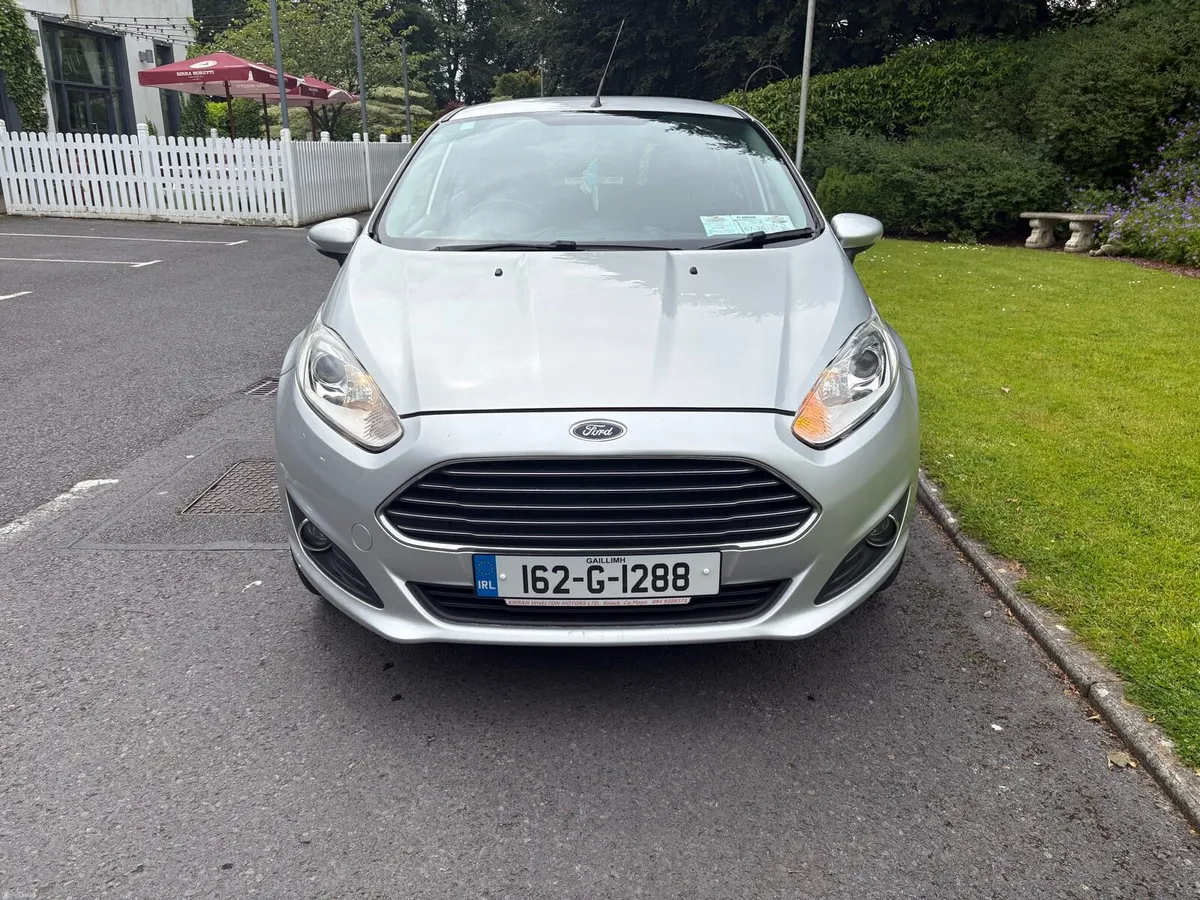 162 ford fiesta zetec 1.2 petrol - Image 3