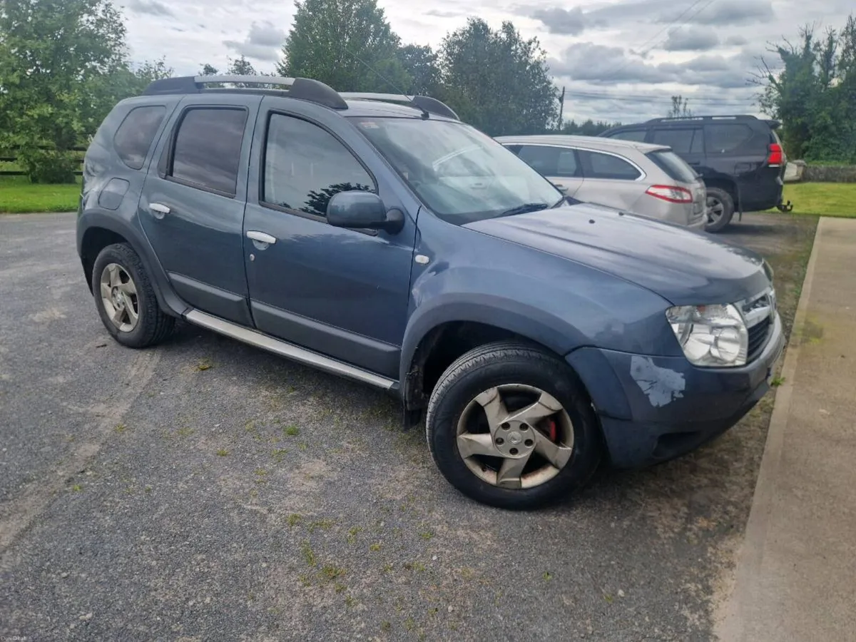 Dacia Duster 4WD - Image 3