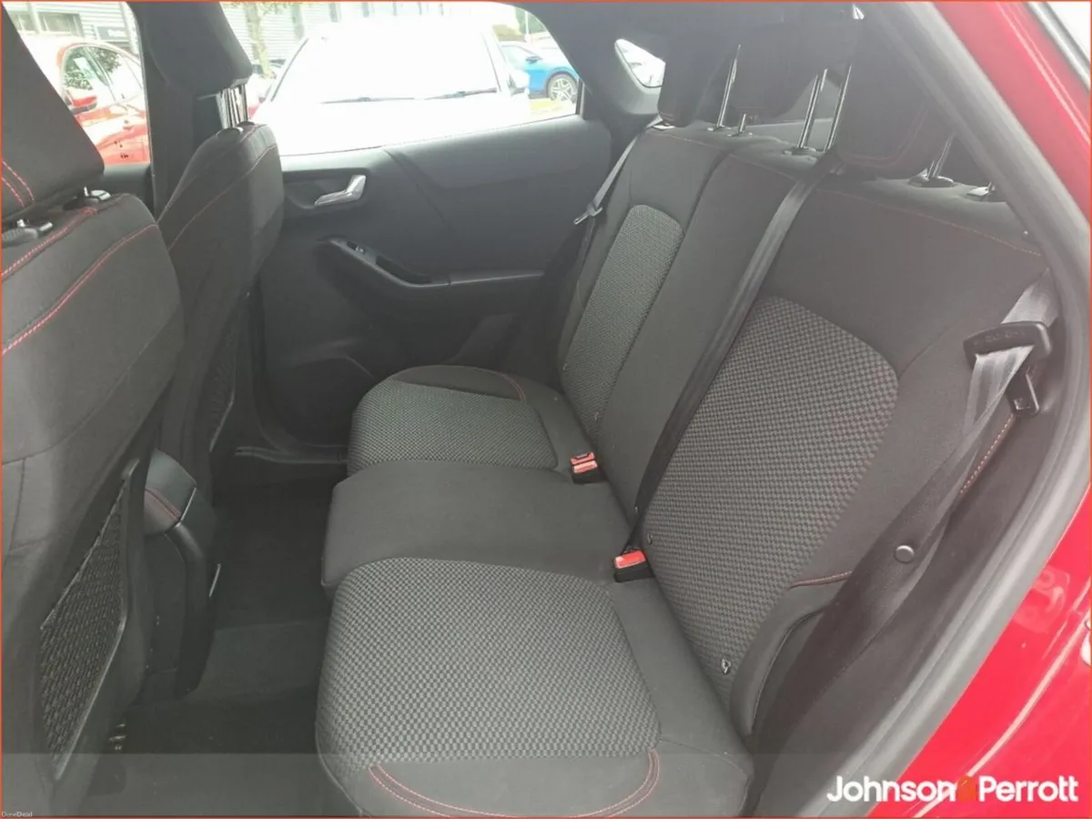 Ford Puma 1.0L EcoBoost Hybrid 155PS Titanium - Image 5