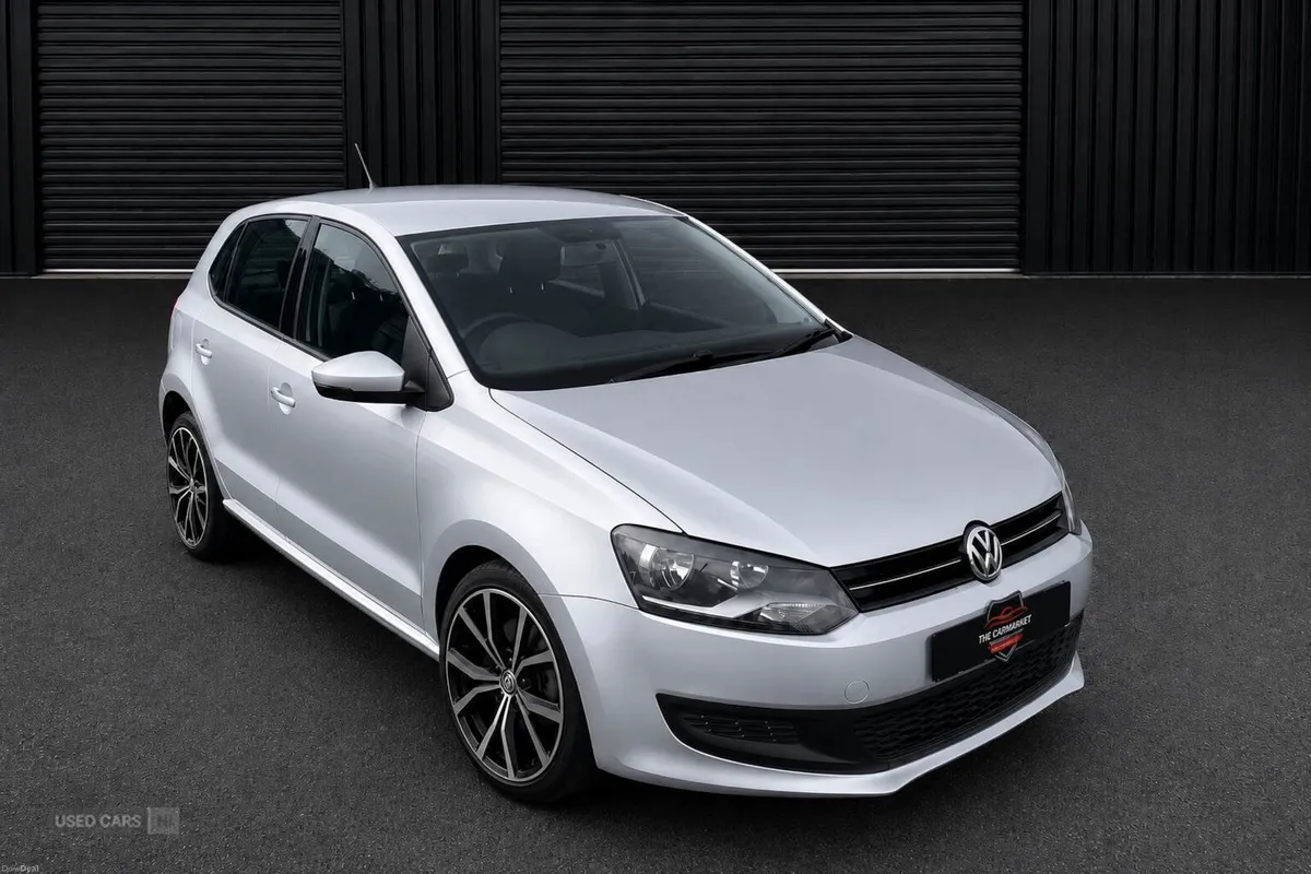 Volkswagen Polo 1.2 TSI Bluemotion Auto 5DR - Image 1