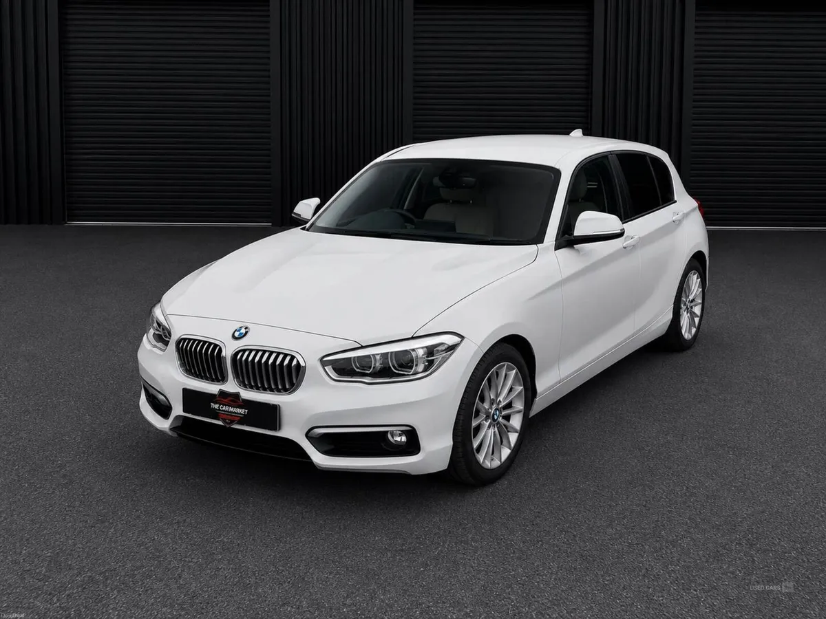BMW 1-Series 1.5 118i EfficientDynamics Auto 5DR - Image 4
