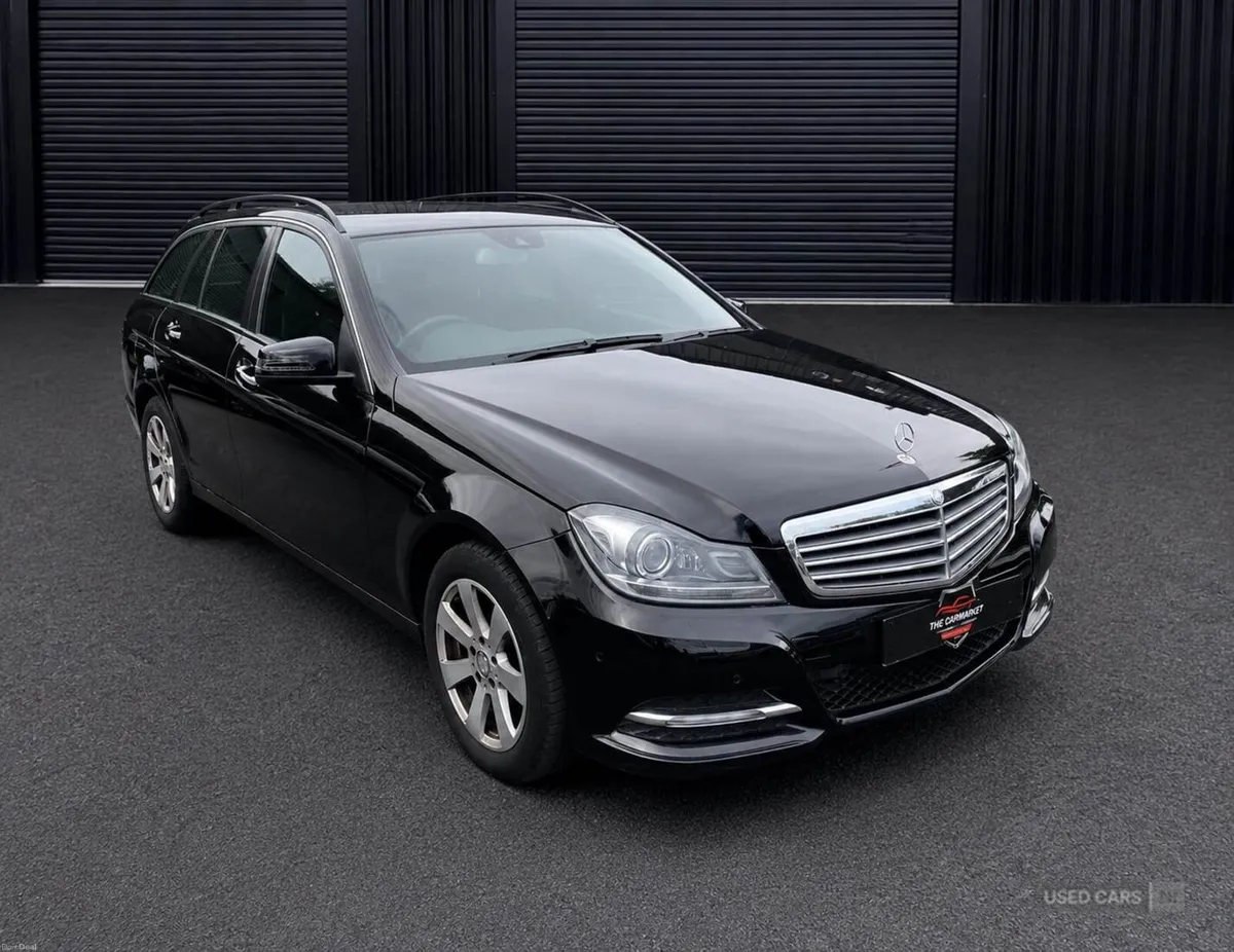 Mercedes-Benz C-Class 1.8 C180 BlueEfficiency Spor - Image 1