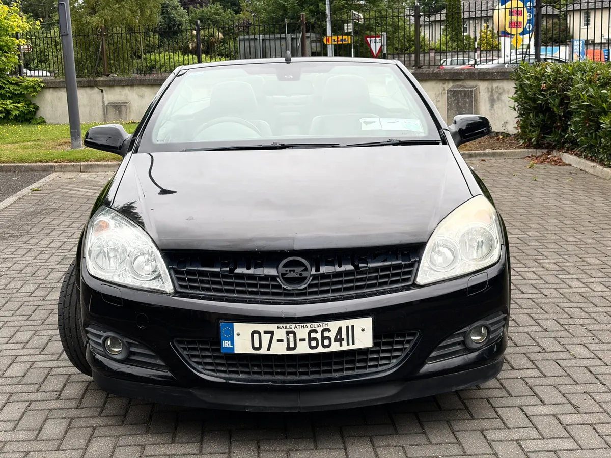 Opel Astra 2007 1.8 Petrol Cabriolet new nct 11/26 - Image 2