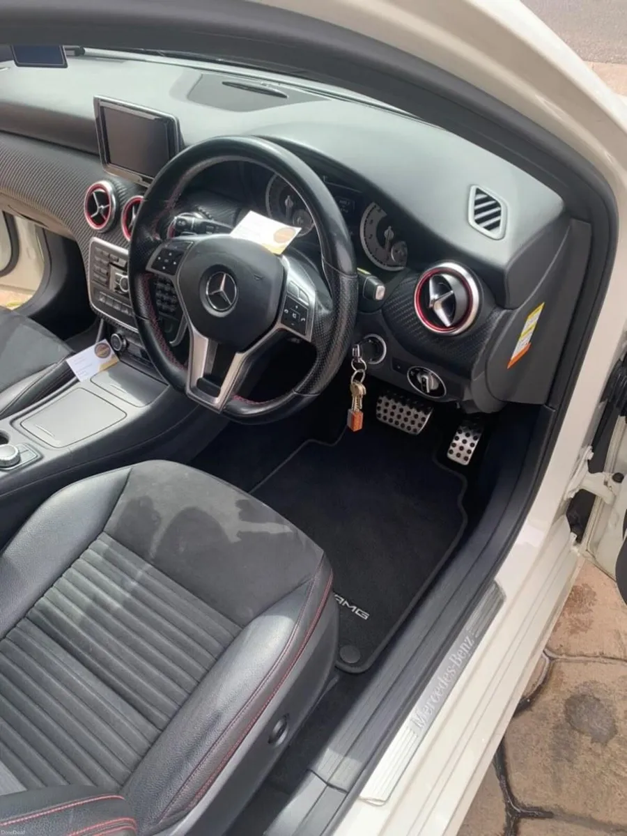 Mercedes-Benz A-Class 2014 - Image 4