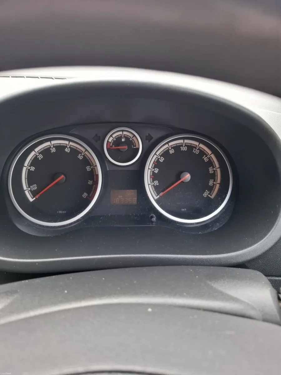 Opel Corsa - Image 4