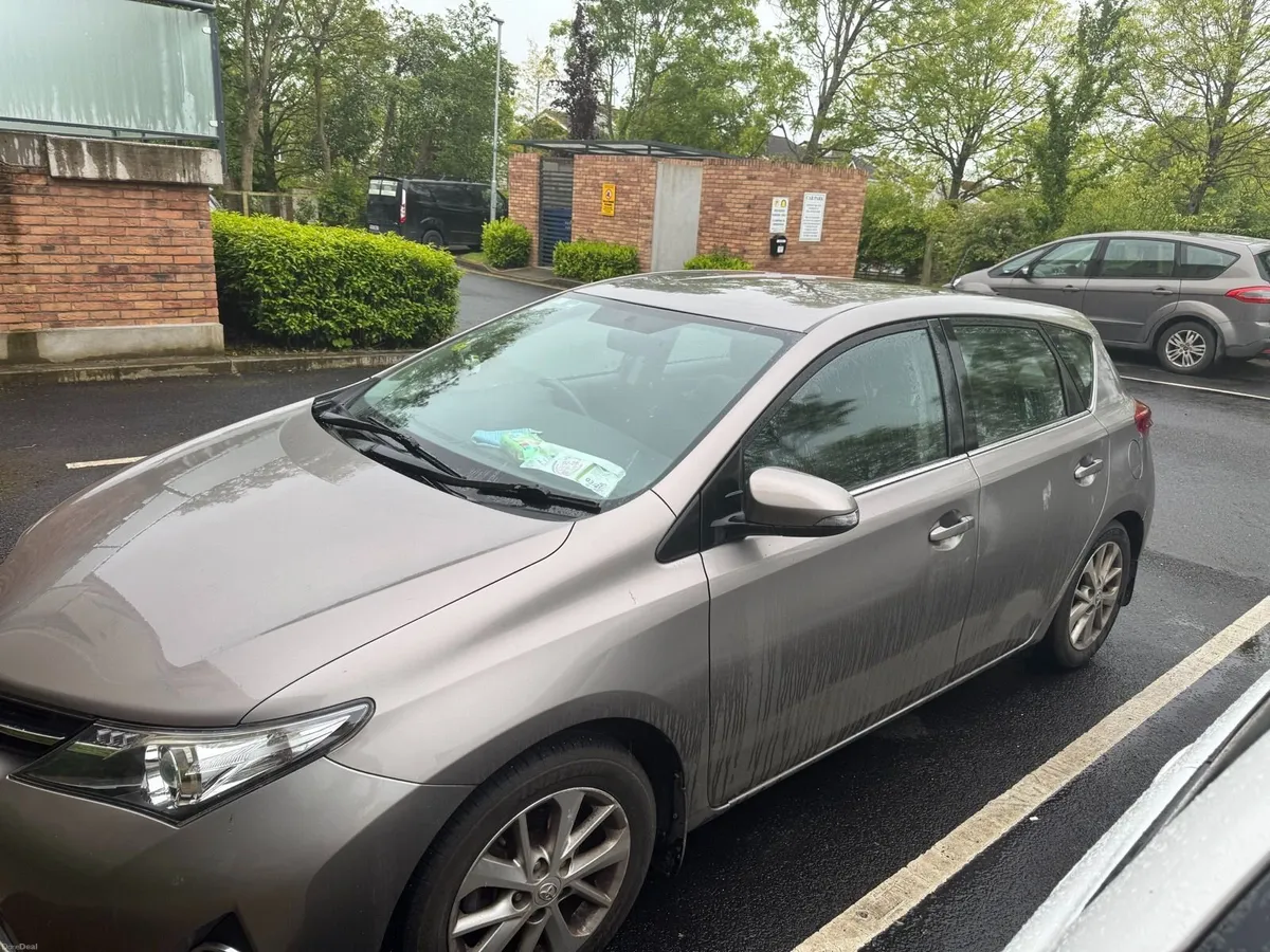 Toyota Auris 2013 - Image 3