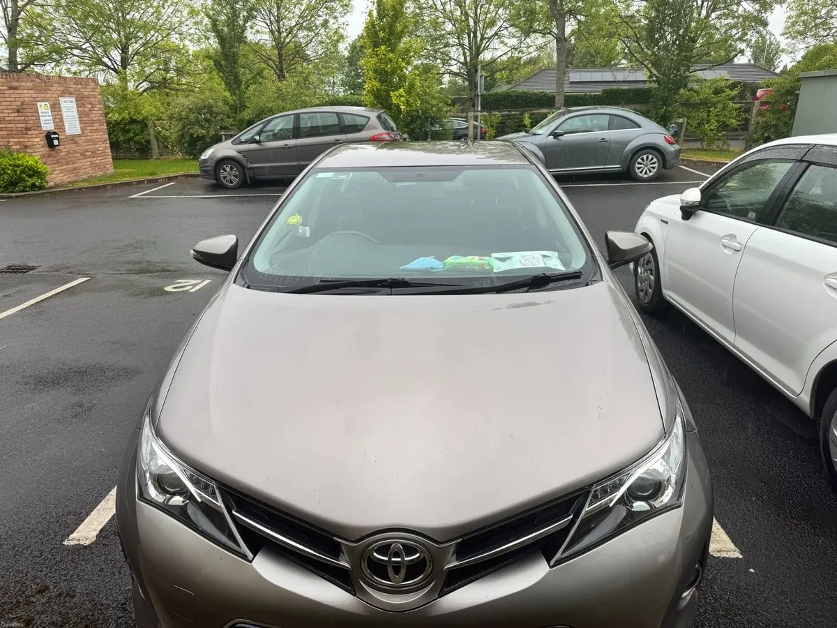 Toyota Auris 2013 - Image 4