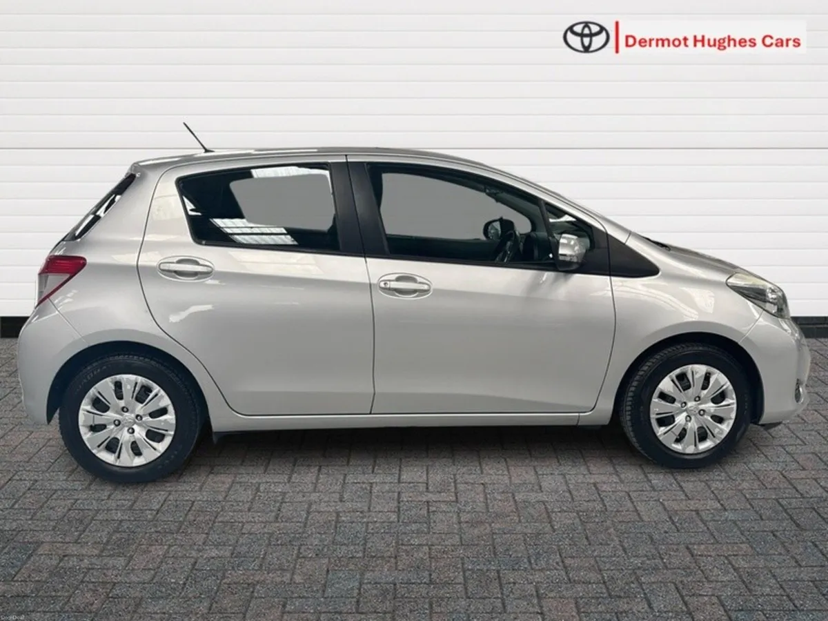 Toyota Yaris YARIS 1.0 5DR LUNA - Image 3