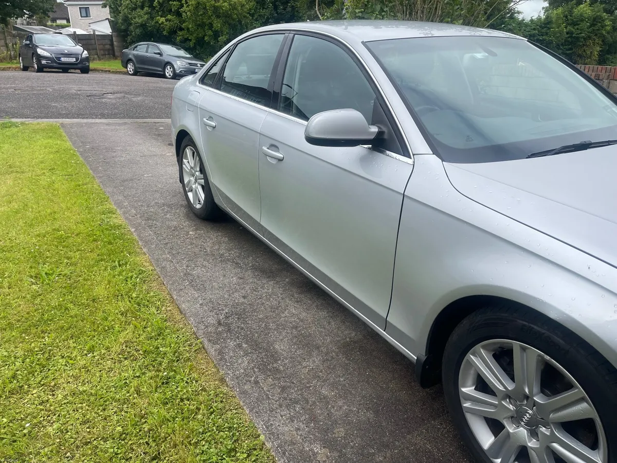 €4500 …..11 AUDI A4 2.0 TDI - Image 3