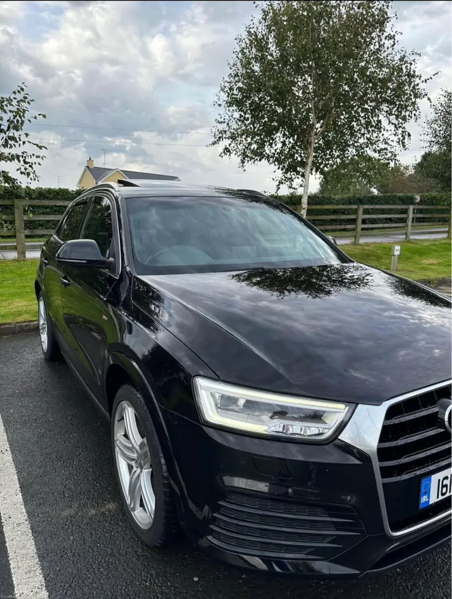 Audi Q3 *panoramic roof* - Image 6