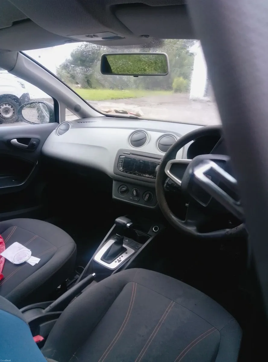 SEAT Ibiza 2010 - Image 3