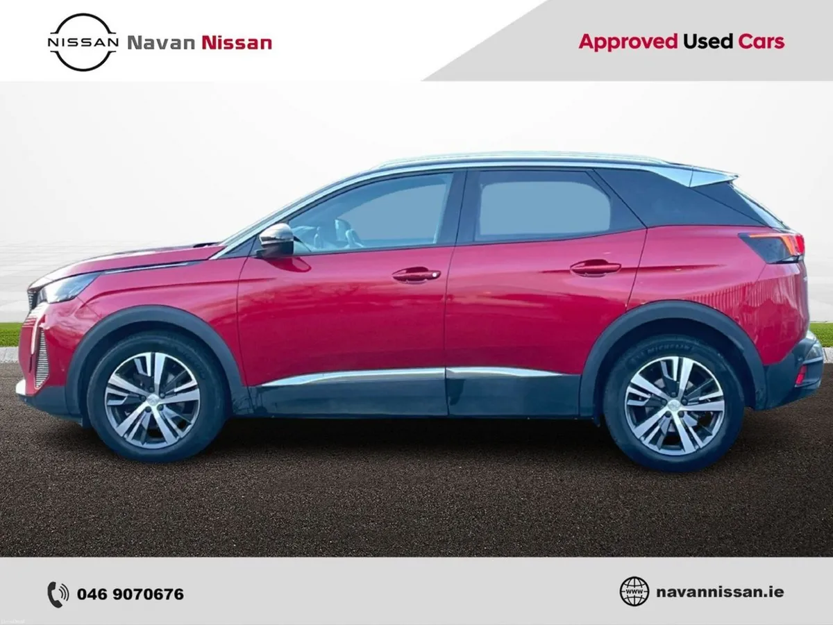 Peugeot 3008 1.2 PureTech 130bhp Auto 6.4 Allure * - Image 4